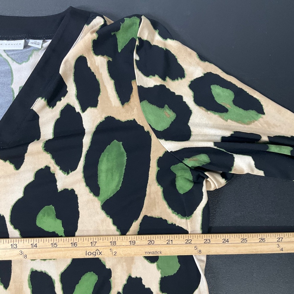 Susan Graver Tunic Top Women XL Green Tan Leopard Print Liquid Knit V-Neck Long - Picture 5 of 9